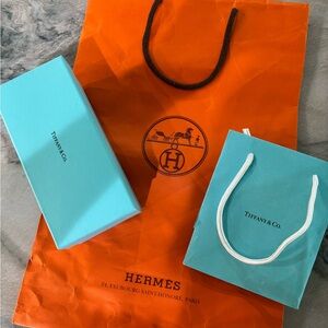 Hermes Orange Shopping Bag with Tiffany Blue Box and gift bag for decor Upcycle